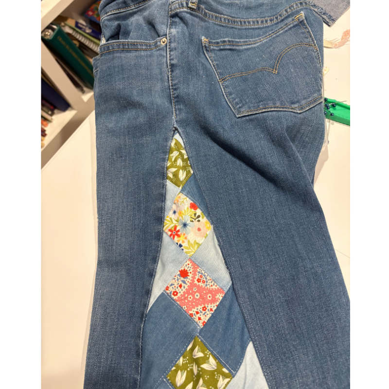 Boho Styled Levis 712 Slim Jeans